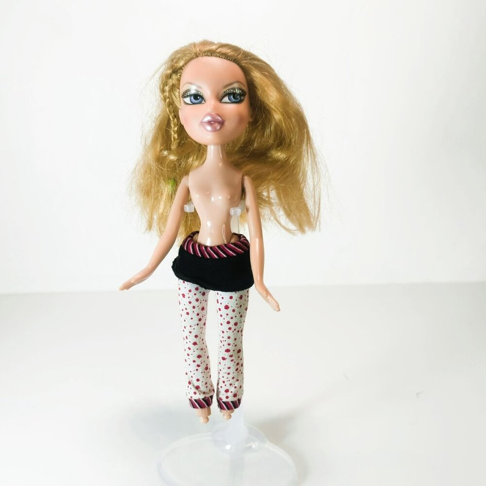 Bratz Cloe Doll Fashion Sylists Make Up Stylist 2007 Glitter Eyeshadow